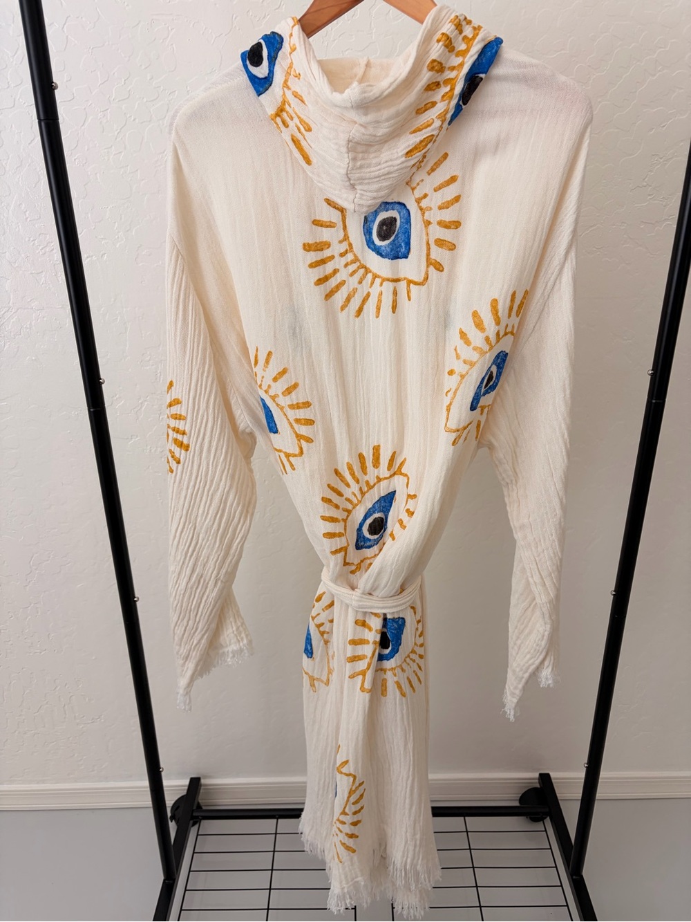 Turkish Cream Hooded Eye-Print Robe